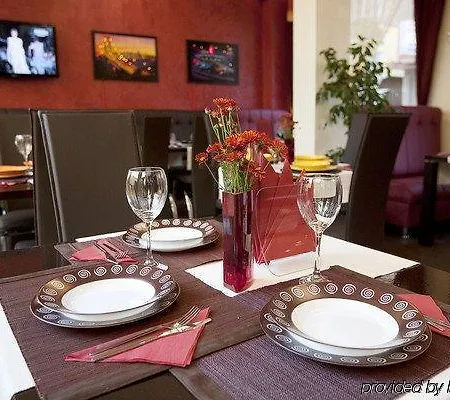 Hotel Aris